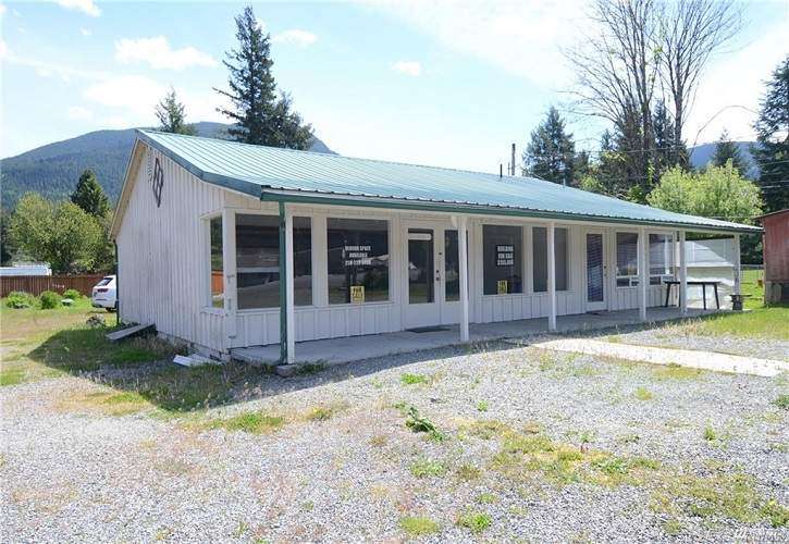 13050 US Hwy 12, Packwood, WA 98361