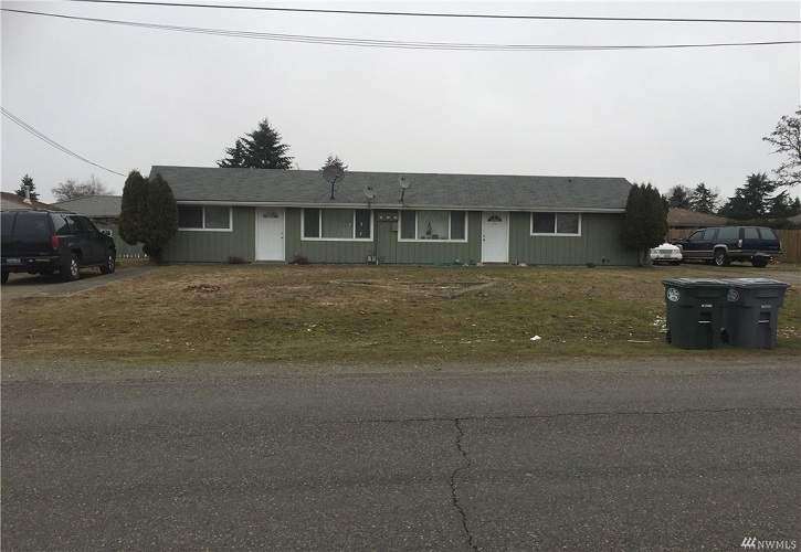 1717 Garfield St S, Parkland, WA 98444