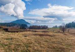 4184 Sunnyhill Lane, Lummi Island, WA 98262