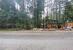 7493 Olsen Dr, Deming, WA 98244