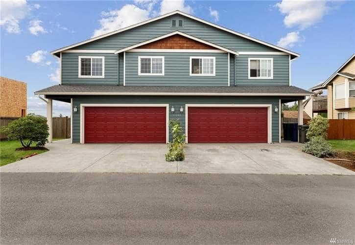 11240 31st St NE Unit #A & B, Lake Stevens, WA 98258