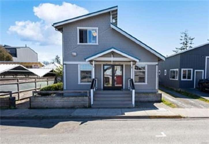 155 Nichols St, San Juan Island, WA 98250