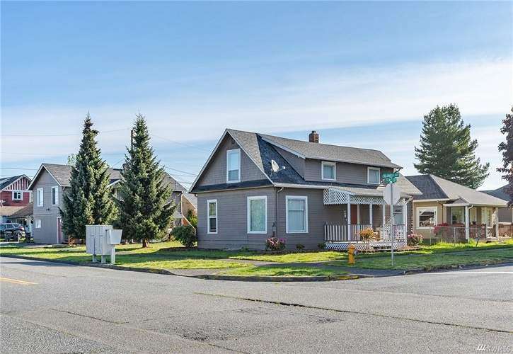 1603 5th St, Marysville, WA 98270