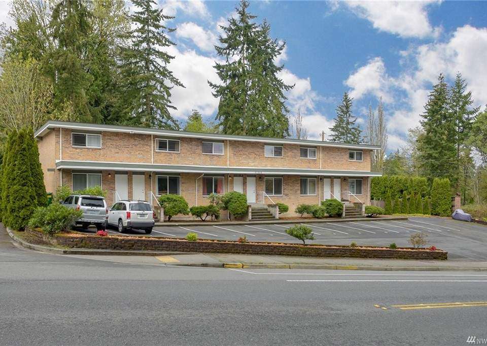 21220 52nd Ave W, Mountlake Terrace, WA 98043