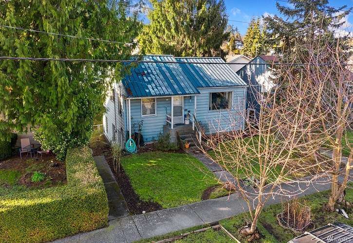 3435 33rd Ave W, Seattle, WA 98199