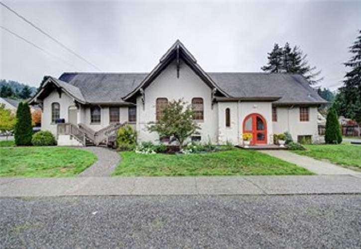 425 E Sunset Wy, Issaquah, WA 98027