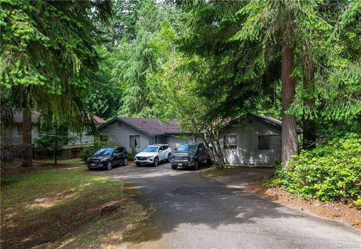 4433 Pine Ave NE, Bremerton, WA 98310