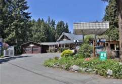 7695 Cultus Bay Road, Clinton, WA 98236