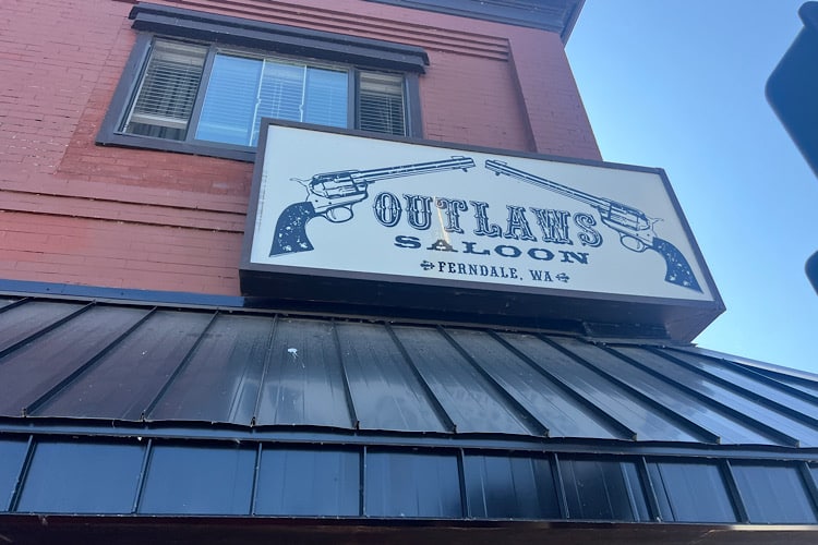 Ferndale Restaurants - Outlaw Saloon